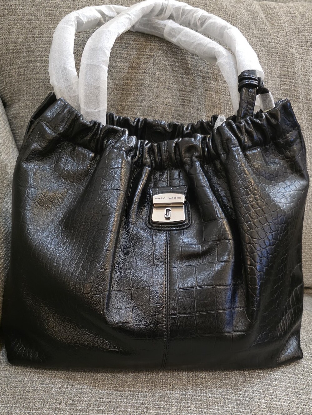 MARC JACOBS The Cristina Croc Embossed Leather Tote